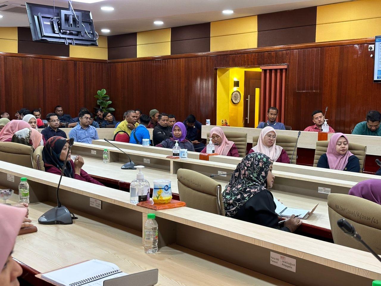 Taklimat Pengurusan Kewangan