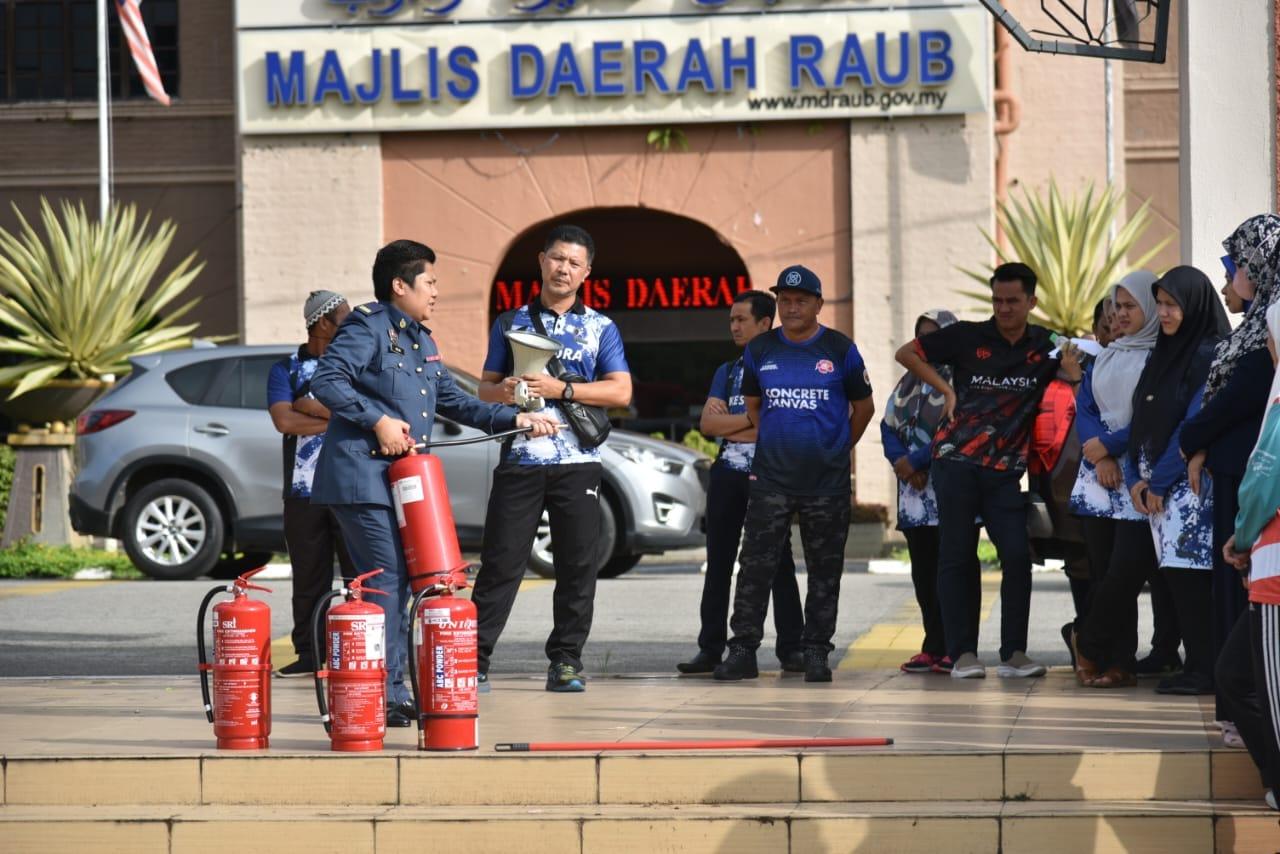 aktivi program keselamatan bangunan dan demonstrasi kebakaran